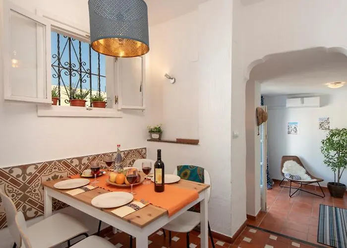Apartment Beautiful Spanish In