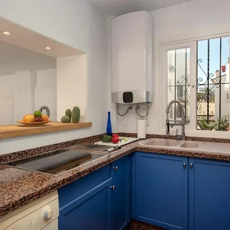 Апартаменты Beautiful Spanish In *